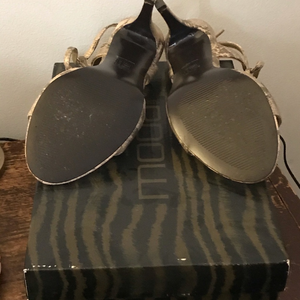 MARINELLI   SHOES GOLD SUMMER HEELS 6.5 - Picture 3 of 3